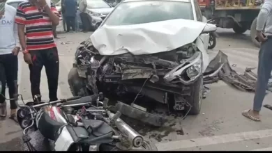 भारत माता चौक पर सड़क दुर्घटना