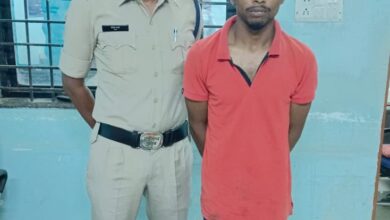 तलवारनुमा चाकू